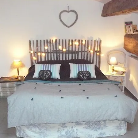 Paris-sete T2 Au Coeur De Apartment *