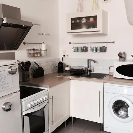 Paris-sete T2 Au Coeur De Sète