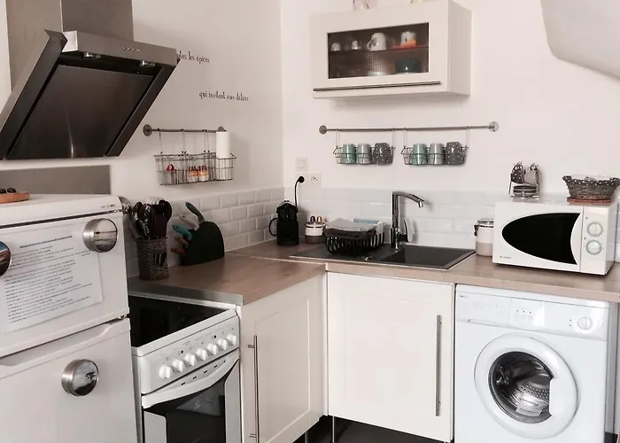 Paris-sete T2 Au Coeur De Sète